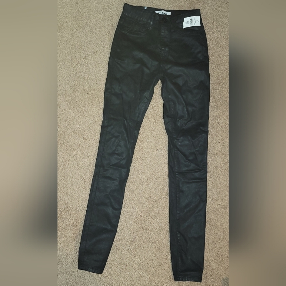 Jessica Alba X DL1961 Trimtone skinny jeans